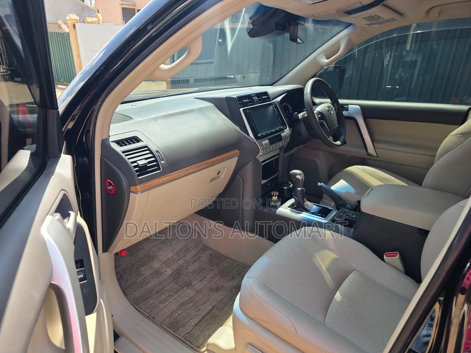 Toyota Land Cruiser Prado 2.7 2018 Black