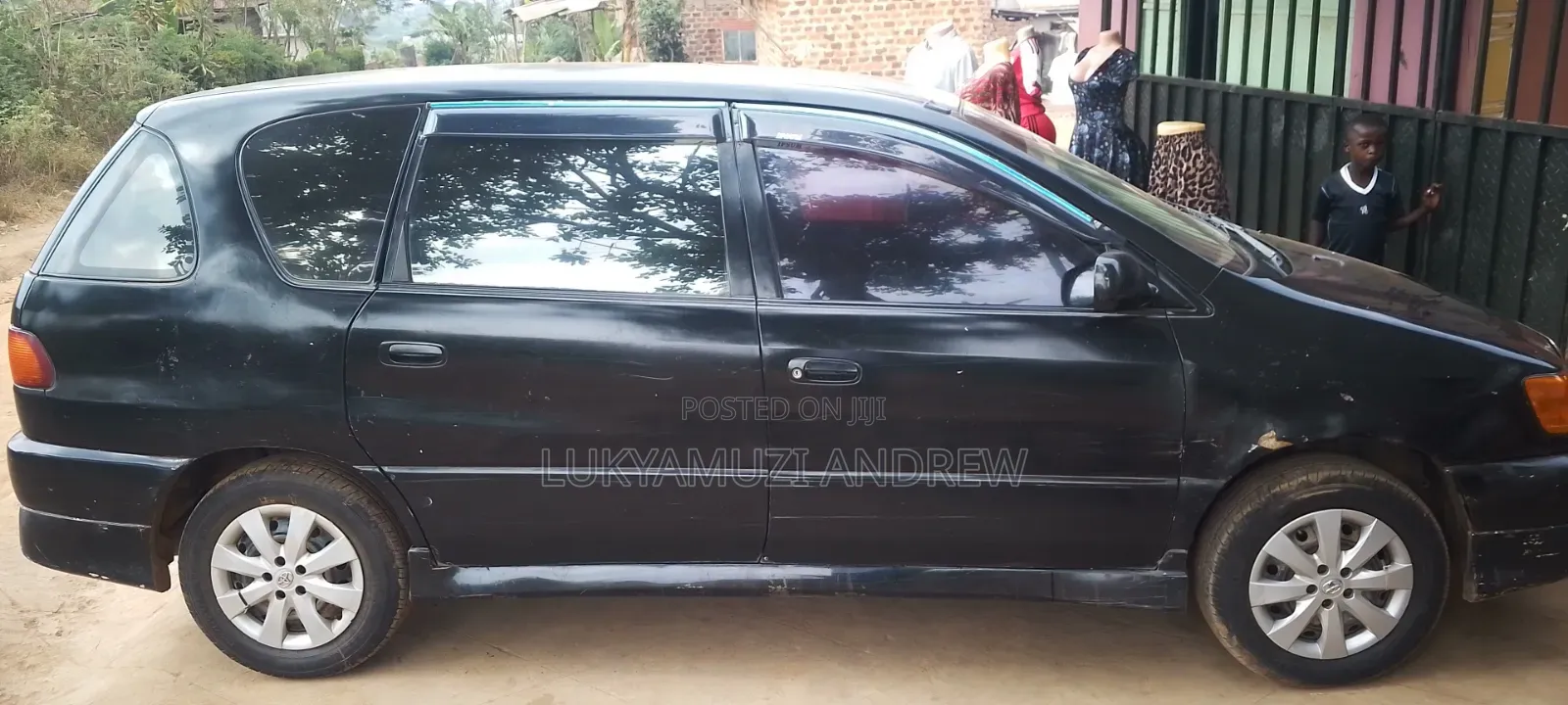 Toyota Ipsum 2000 Black