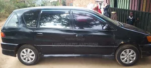 Toyota Ipsum 2000 Black