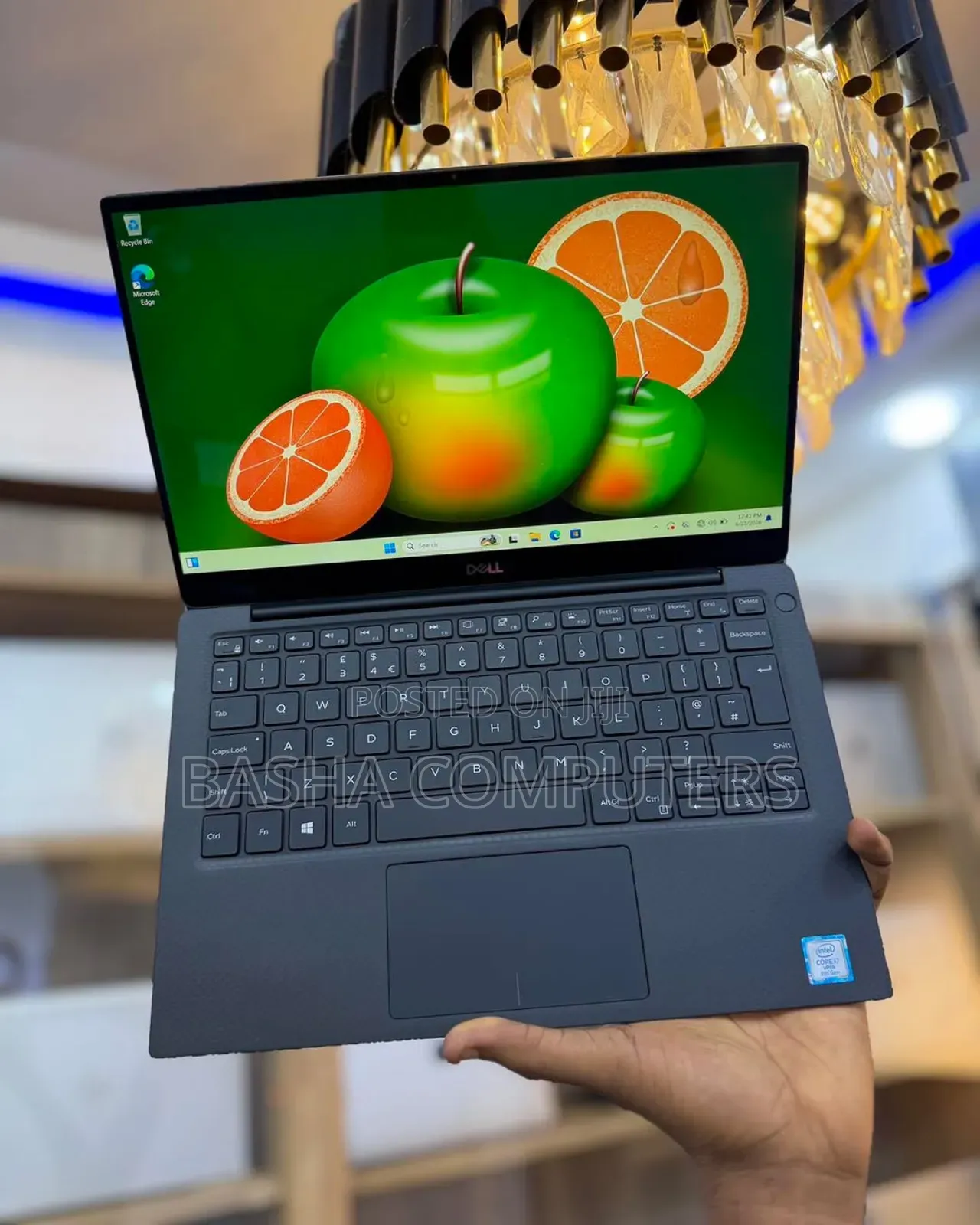 New Laptop Dell XPS 13 8GB Intel Core i7 SSD 256GB