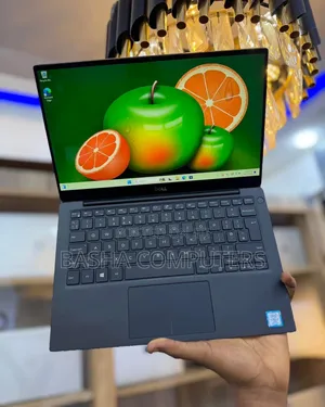 New Laptop Dell XPS 13 8GB Intel Core i7 SSD 256GB
