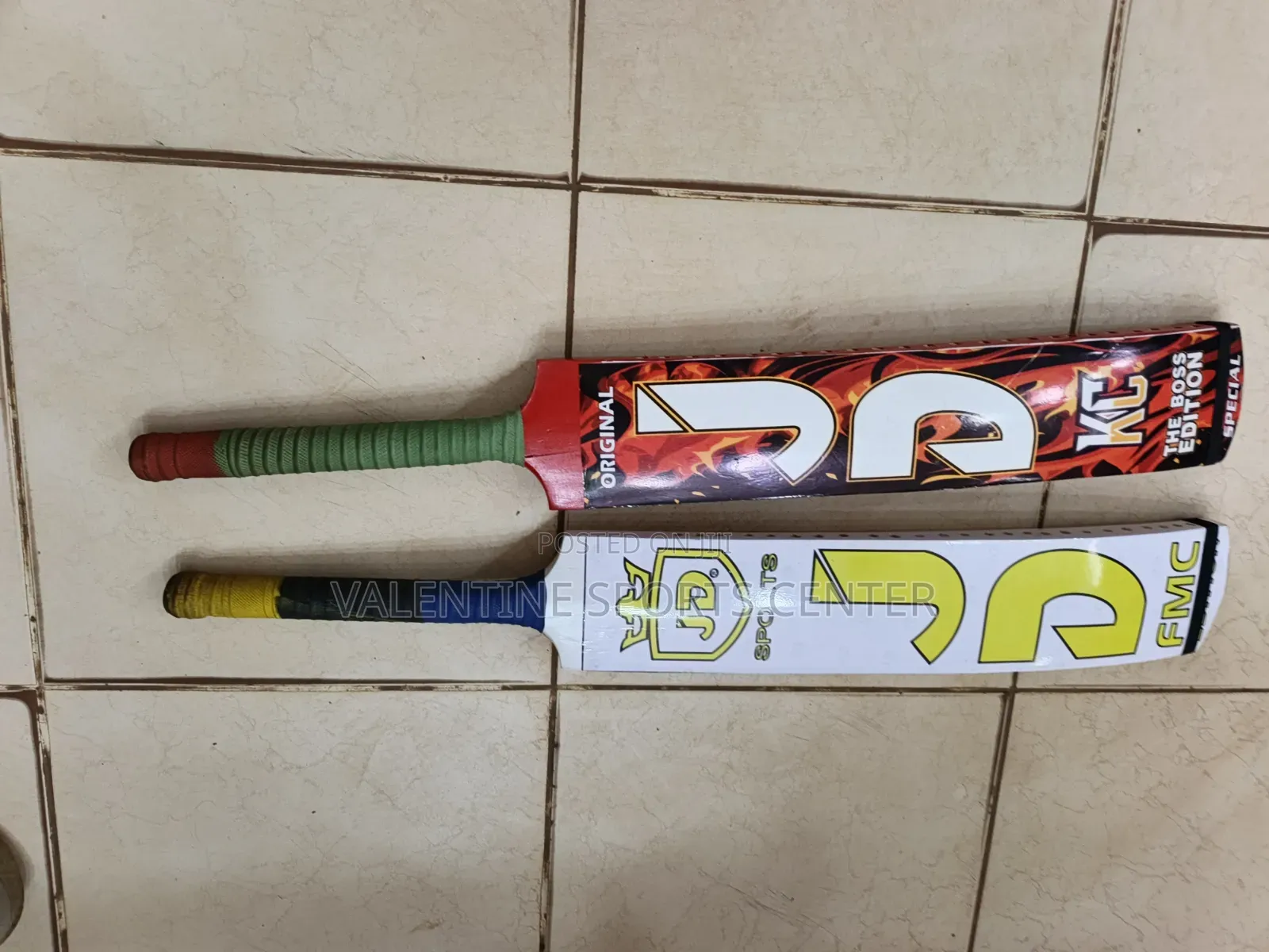 J D Sports Lsamabad Cricket Bats