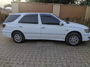 Toyota Vista 2000 White
