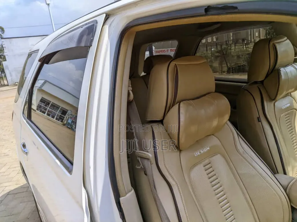 Toyota Vista 2000 White