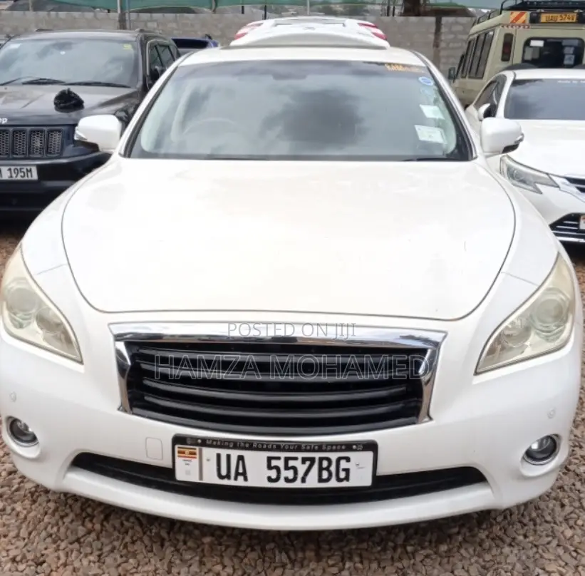 Nissan Fuga 2010 White