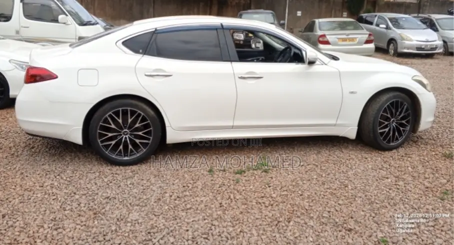 Nissan Fuga 2010 White