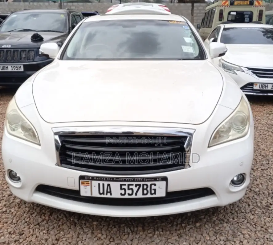 Nissan Fuga 2010 White