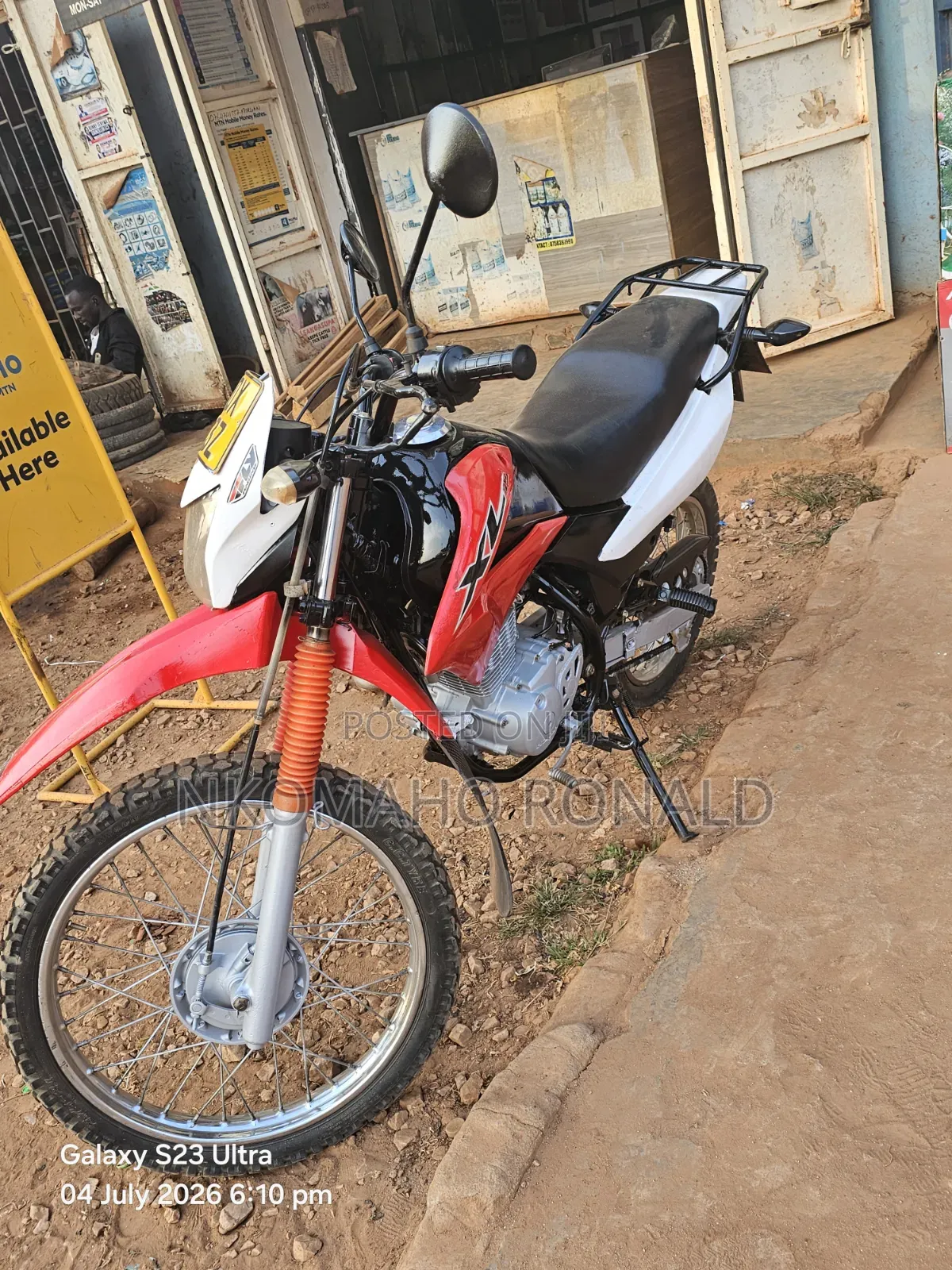 Honda XL 125 2016 Red