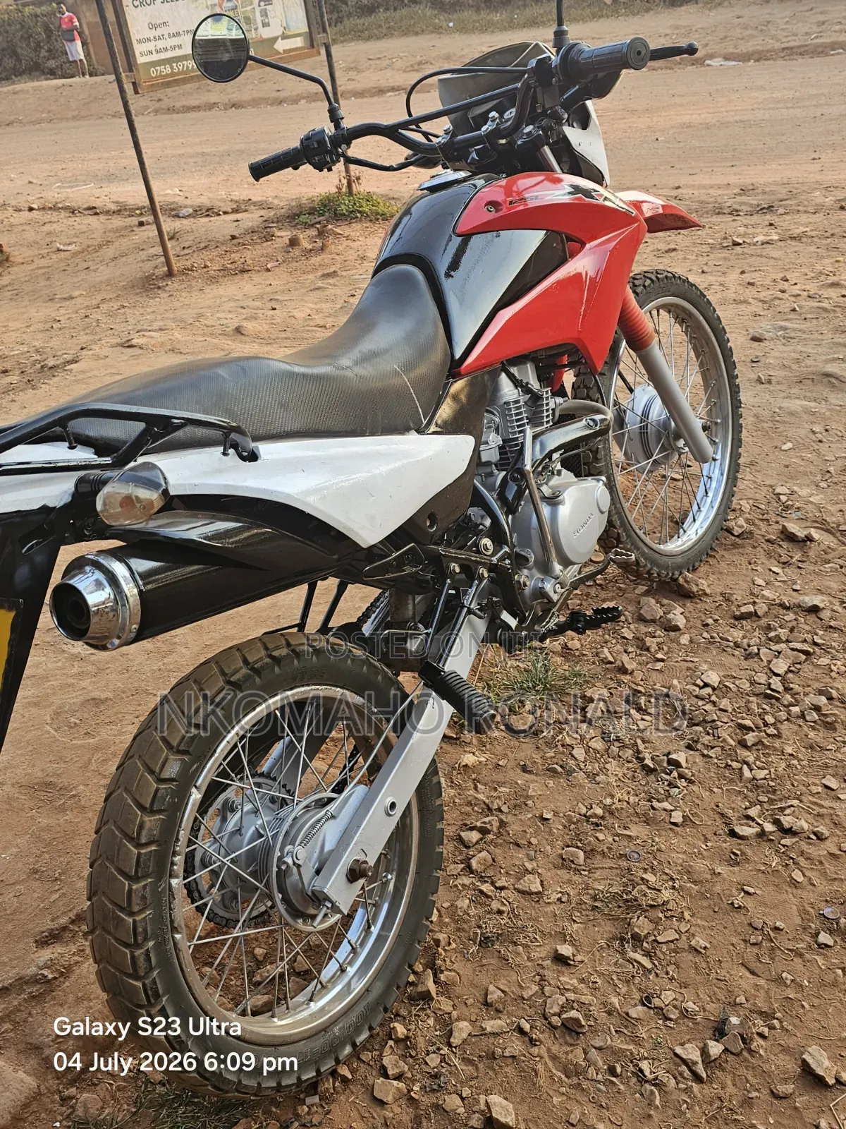 Honda XL 125 2016 Red