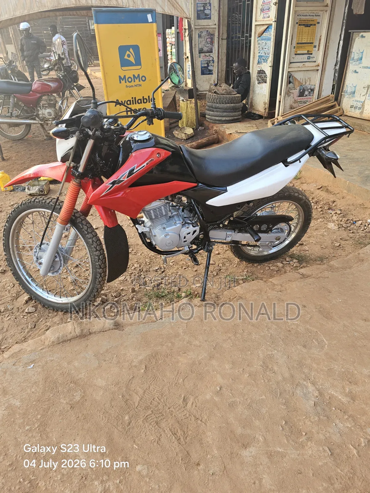 Honda XL 125 2016 Red