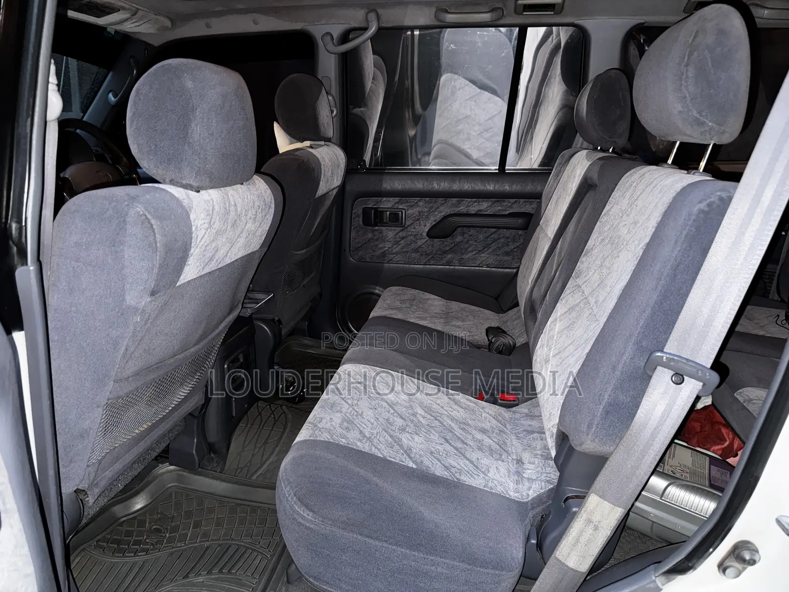 Car for Hire Landcruiser Tz