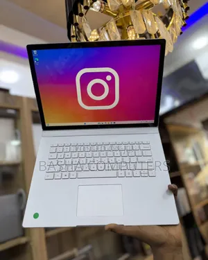 New Laptop Microsoft Surface 16GB Intel Core i7 SSHD+SSD 512GB