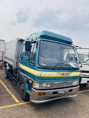 Hino Dumper