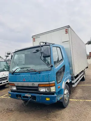 Fuso Baby Face Box Body Well Maintained