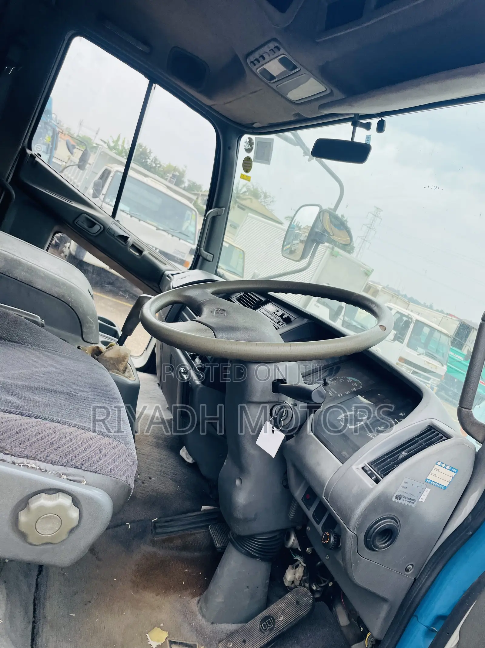 Fuso Baby Face Box Body Well Maintained