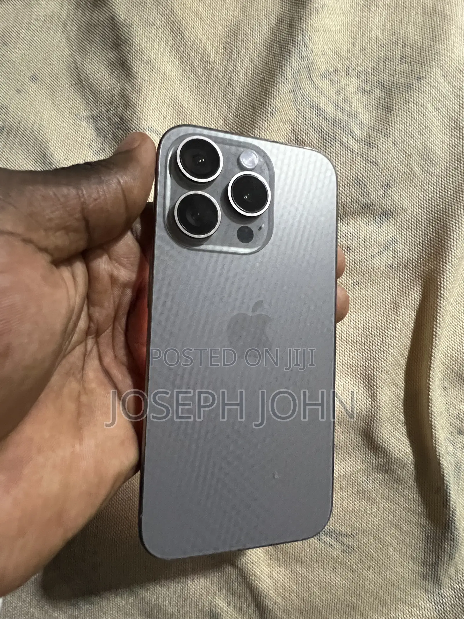 Apple iPhone 15 Pro 128 GB Gray