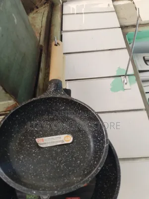 24cm Passion for Cooking Granite Fry Pan a Speckled Non-Stick Surface