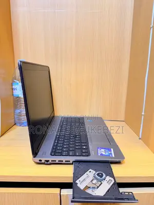 Laptop HP 650 G1 8GB Intel Core i5 HDD 500GB