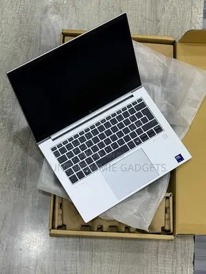 Laptop HP EliteBook 840 G11 16GB Intel Core i5 SSD 256GB