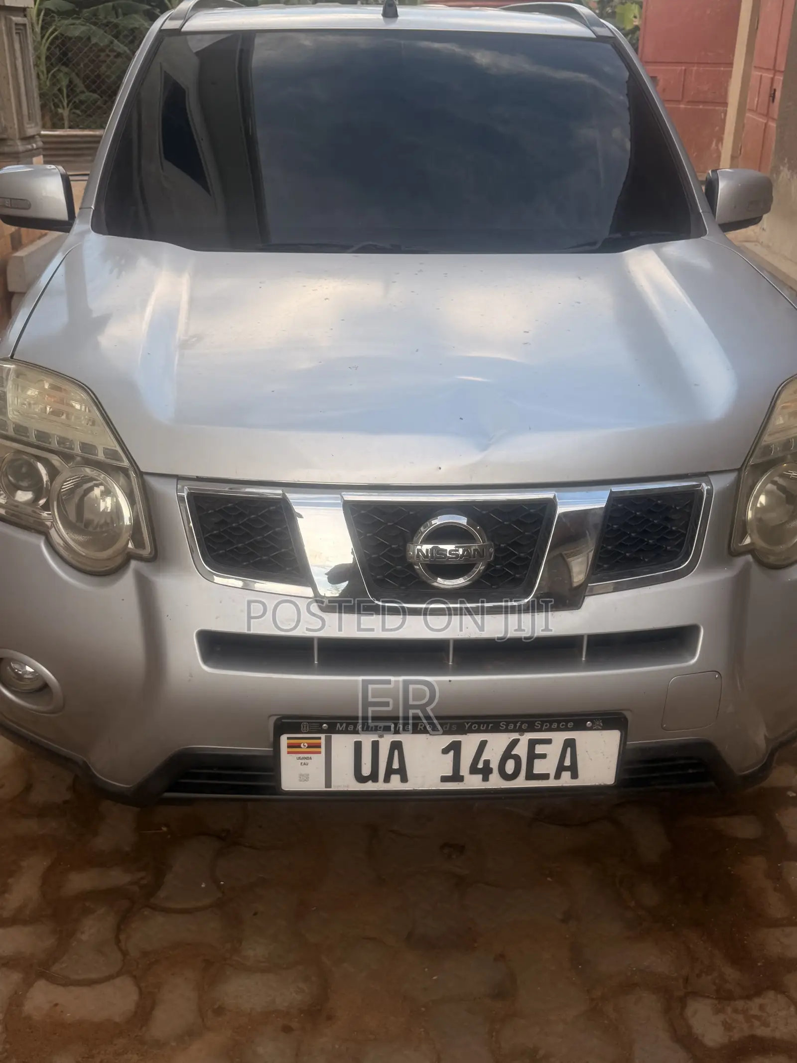 Nissan X-Trail 2.0 Petrol XE 2011 Silver