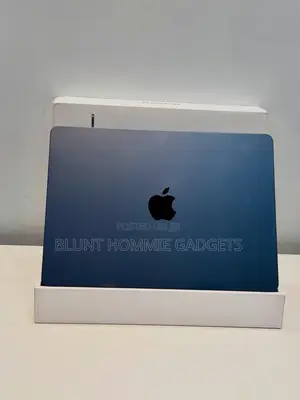Laptop Apple MacBook Air 2025 M4 16GB Apple M4 SSD 256GB