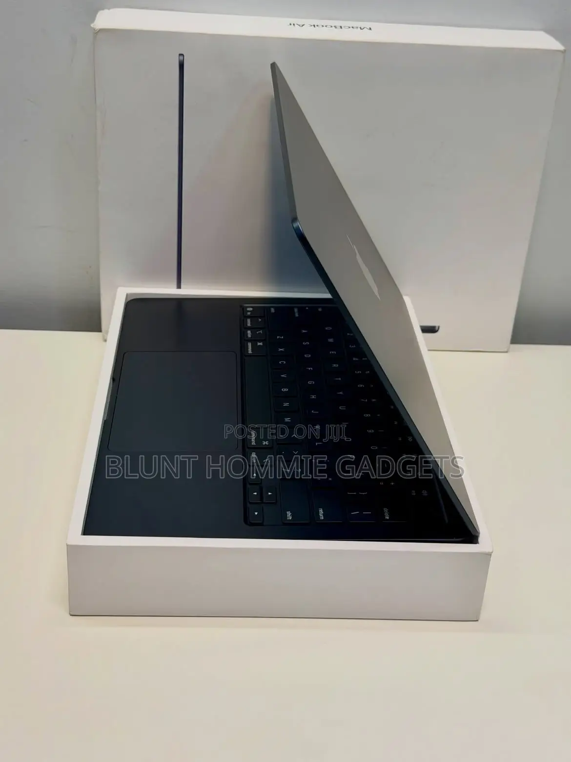 Laptop Apple MacBook Air 2025 M4 16GB Apple M4 SSD 256GB