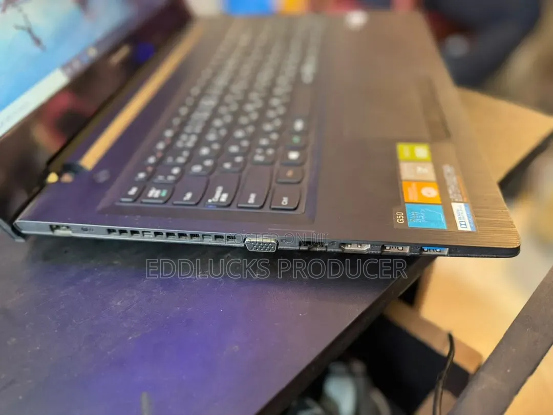 Laptop Lenovo G50-70 4GB AMD HDD 500GB