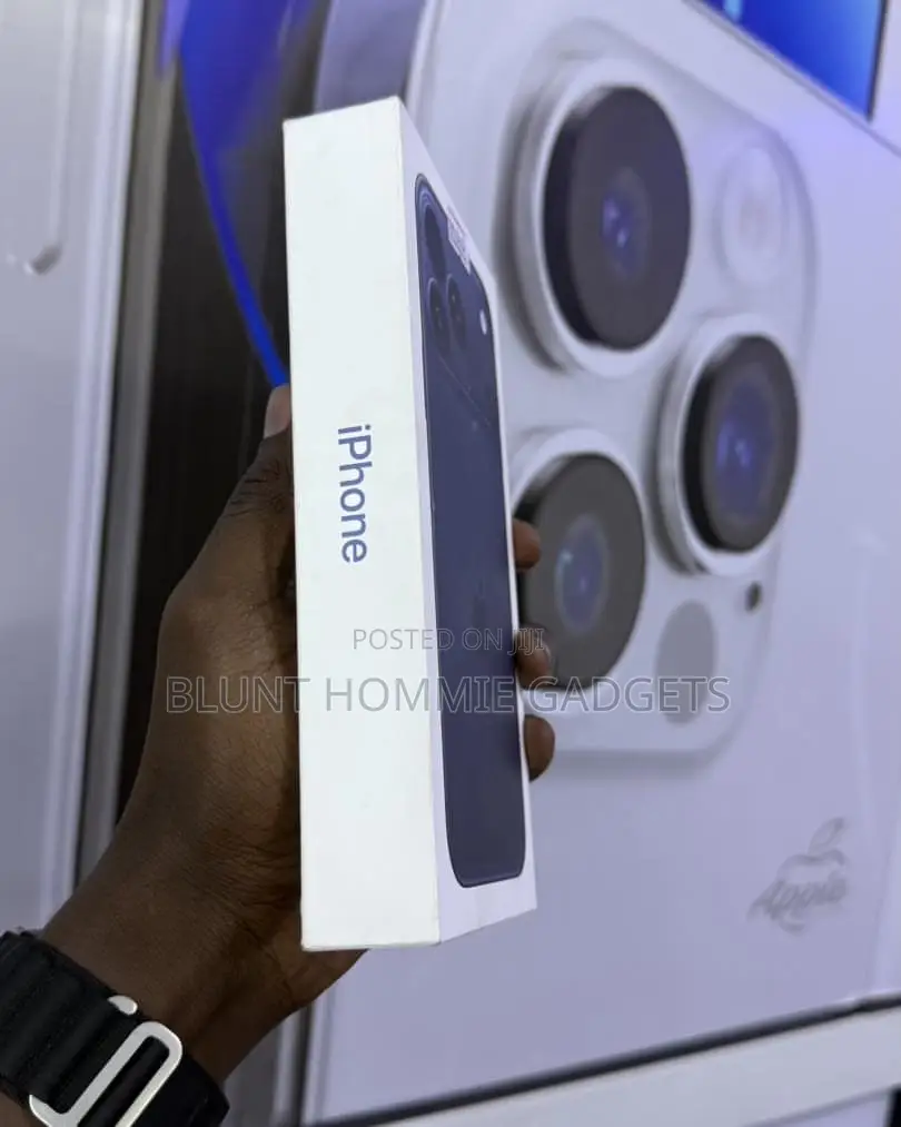 New Apple iPhone 17 Pro Max 256 GB Blue