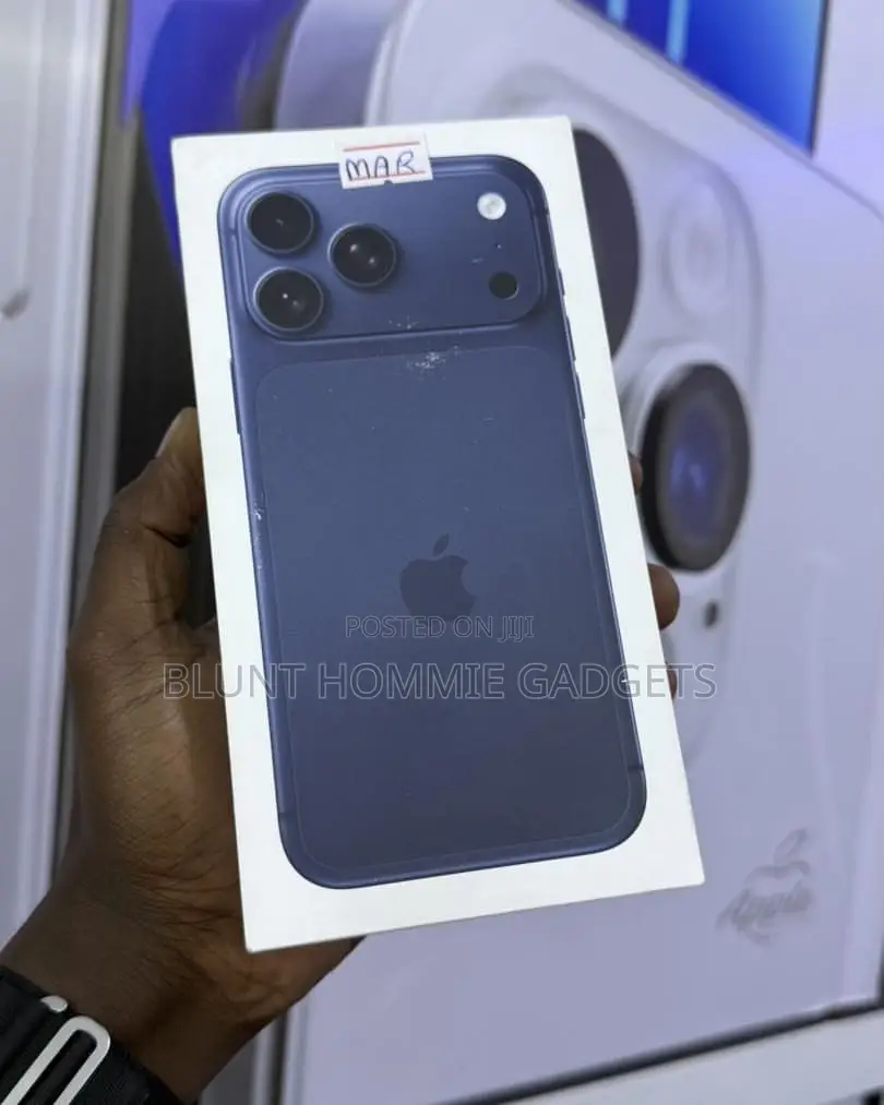 New Apple iPhone 17 Pro Max 256 GB Blue
