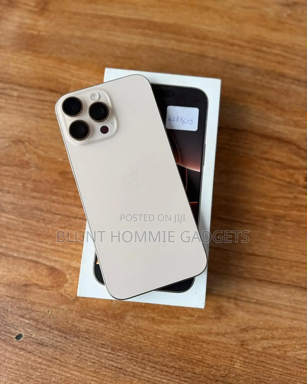 Apple iPhone 16 Pro Max 256 GB Gold