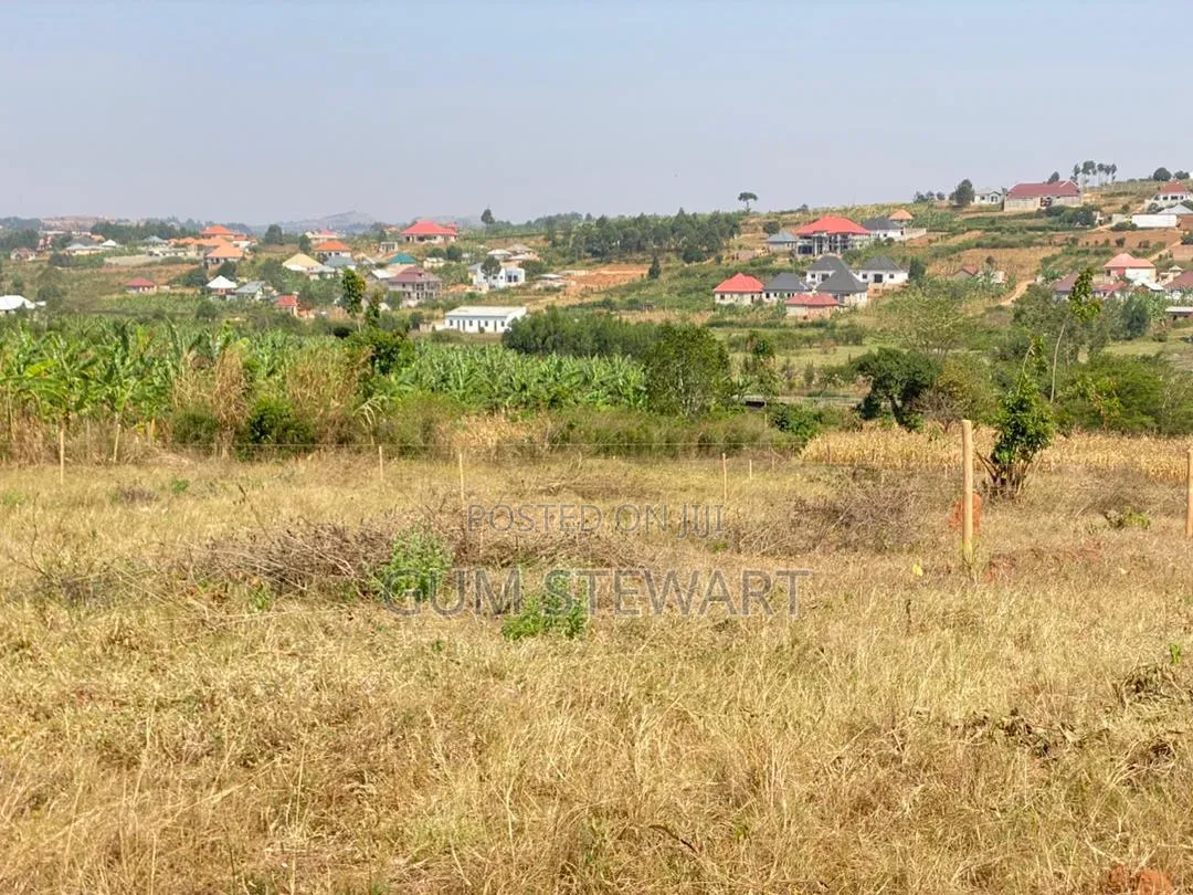 Land for Sale in Katete Mbarara 100 by 100 Ft Also Suitable P.Station