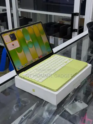 Laptop Apple MacBook Neo 2026 8GB SSD 256GB