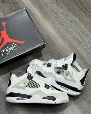 Air Jordan 4 Military Black