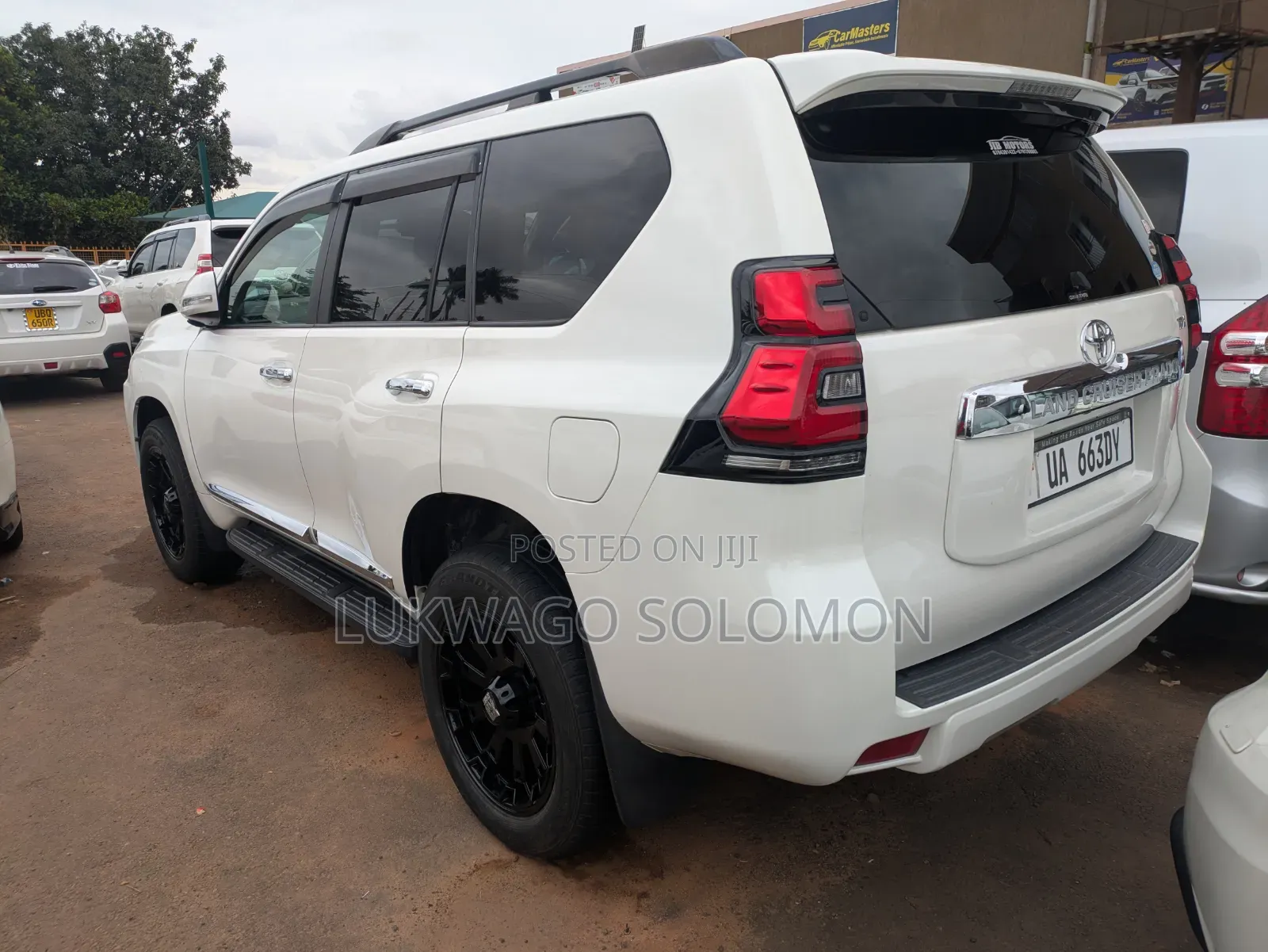 Toyota Land Cruiser Prado 2017 White