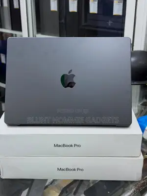 Laptop Apple MacBook Pro 2025 M5 16GB Apple M5 SSD 1T