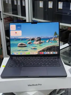 Laptop Apple MacBook Pro 2025 M5 16GB Apple M5 SSD 1T
