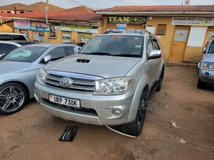 Toyota Fortuner 2013 Gray
