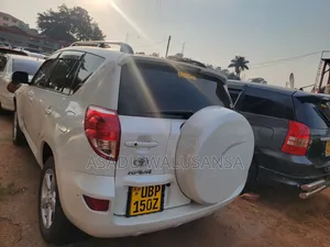 Toyota RAV4 2008 White