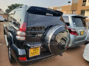 Toyota Land Cruiser Prado 2012 Black