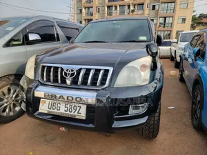 Toyota Land Cruiser Prado 2012 Black