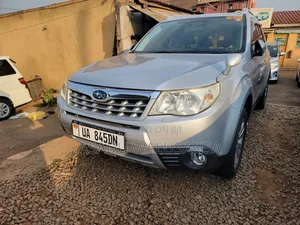 Subaru Forester 2010 Silver
