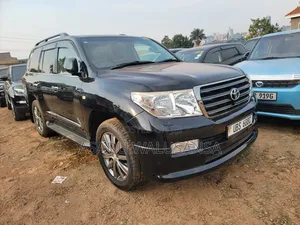 Toyota Land Cruiser 2010 Black