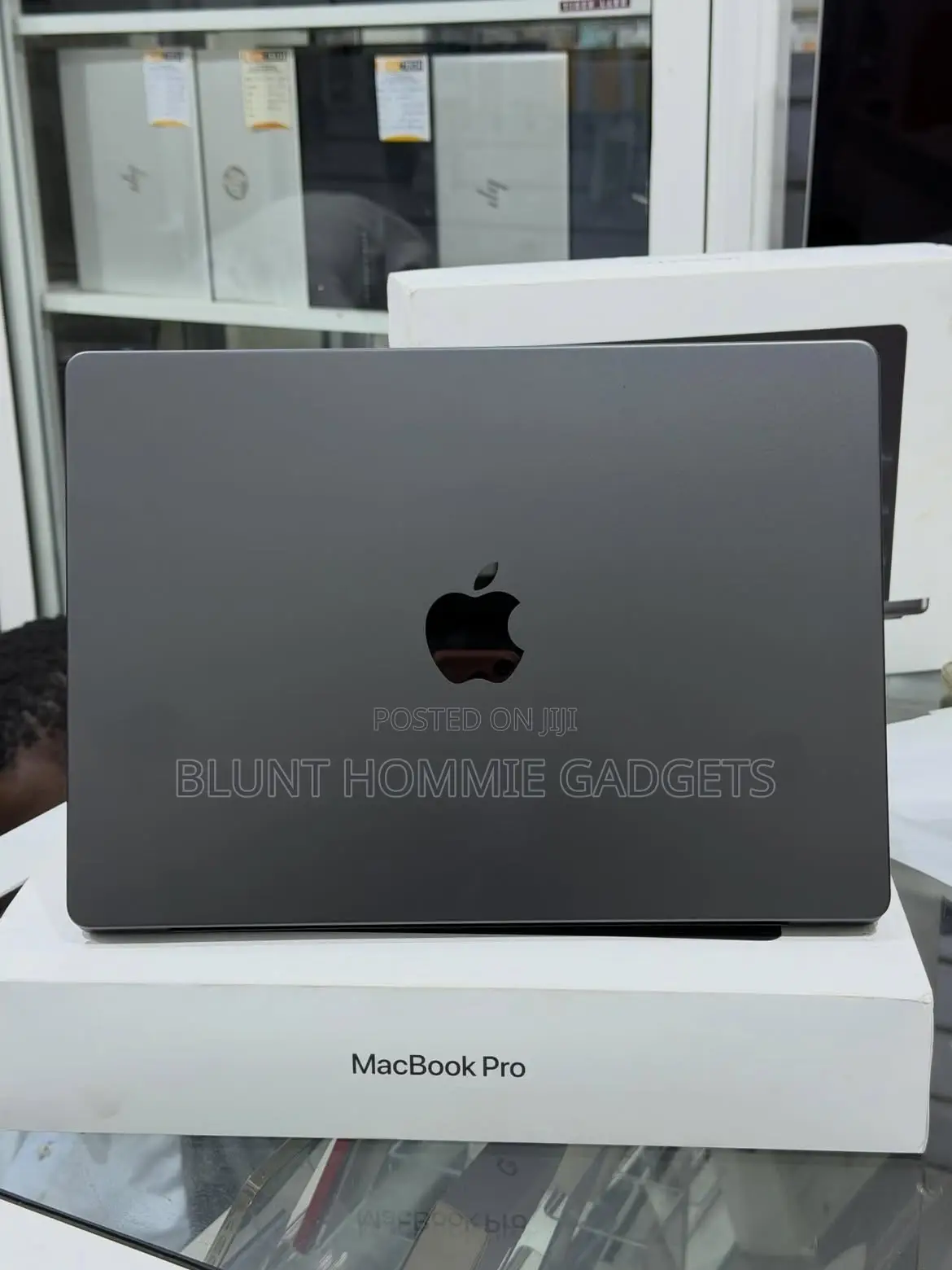Laptop Apple MacBook Pro 2024 M4 8GB Apple M4 SSD 512GB