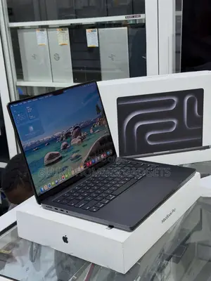 Laptop Apple MacBook Pro 2024 M4 8GB Apple M4 SSD 512GB