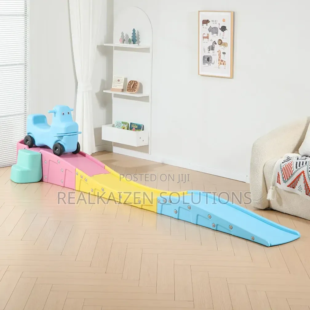 Dual Lane 3-Meter Toddler Ride-on Racing Track With 2 Cars