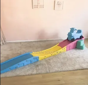 Dual Lane 3-Meter Toddler Ride-on Racing Track With 2 Cars