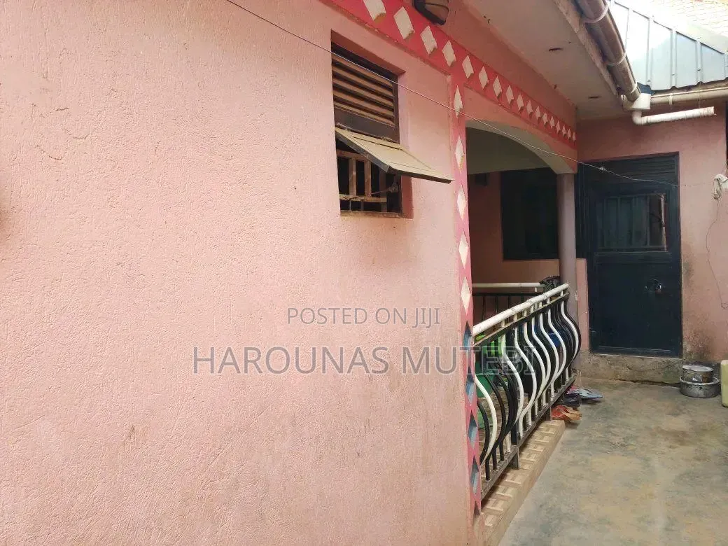 Furnished 2bdrm House in Kitezi, Kawempe for sale