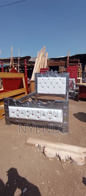 Lil Boston Furniture 256