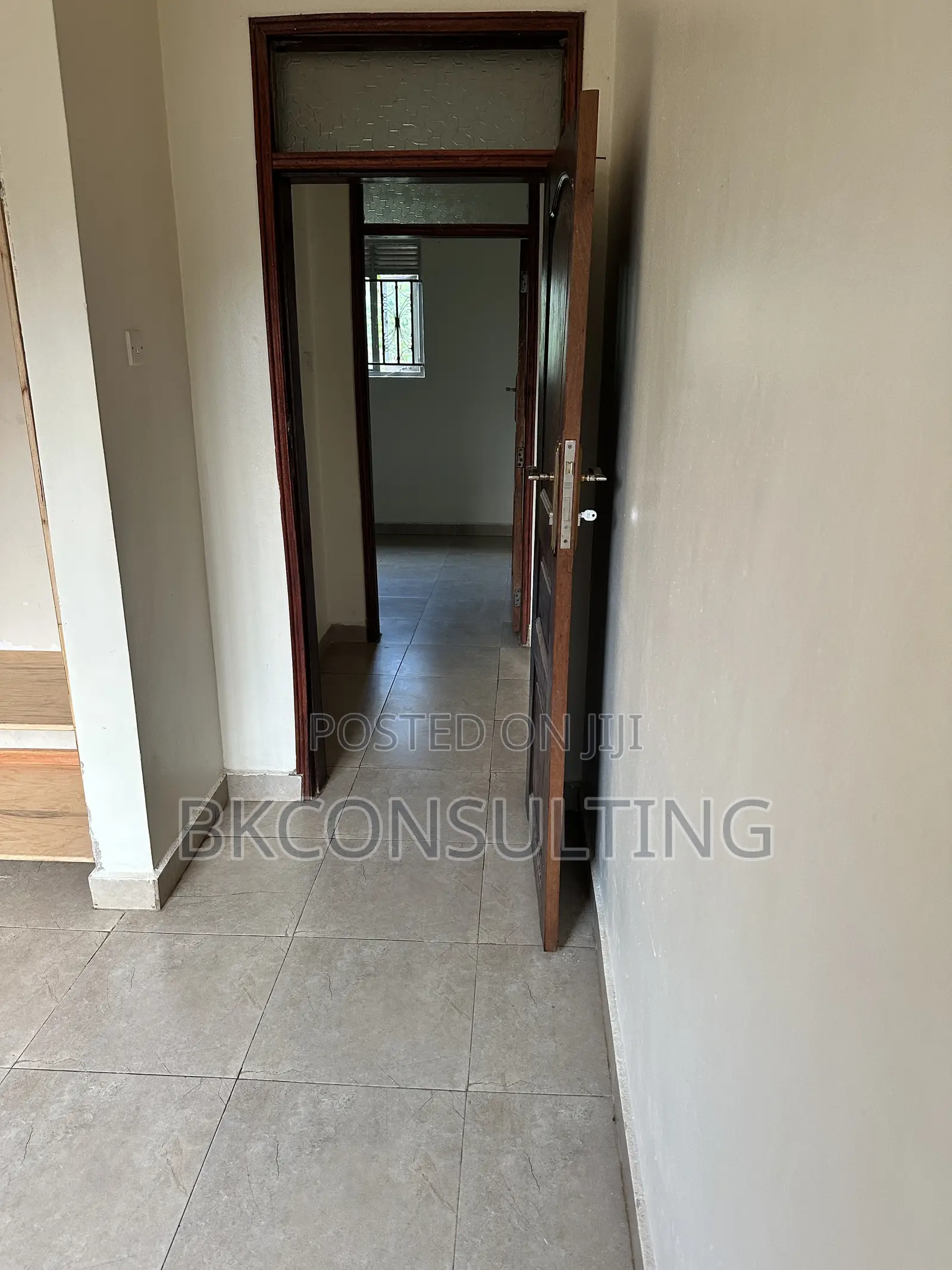 2bdrm Bungalow in Ssabagabo-Makindye for rent