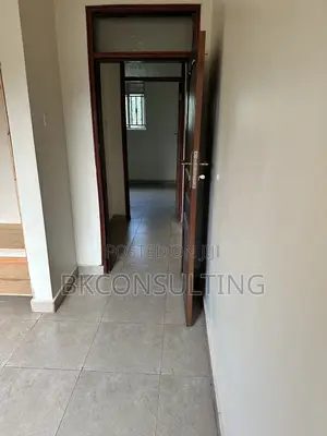 2bdrm Bungalow in Ssabagabo-Makindye for rent